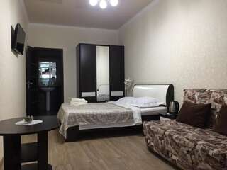 Гостиница Guest house Mariika Геленджик Люкс с террасой-6