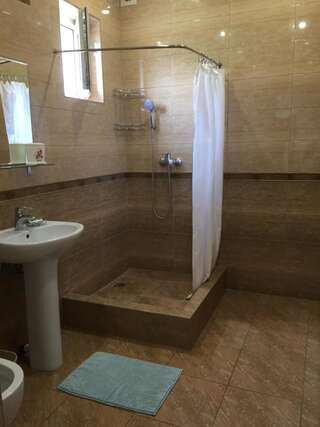Гостиница Guest house Mariika Геленджик Люкс с террасой-5